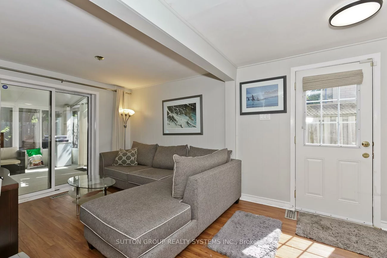 1535, Thetford, Clarkson, Mississauga