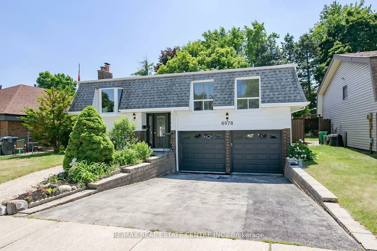 6978, Estoril, Meadowvale, Mississauga