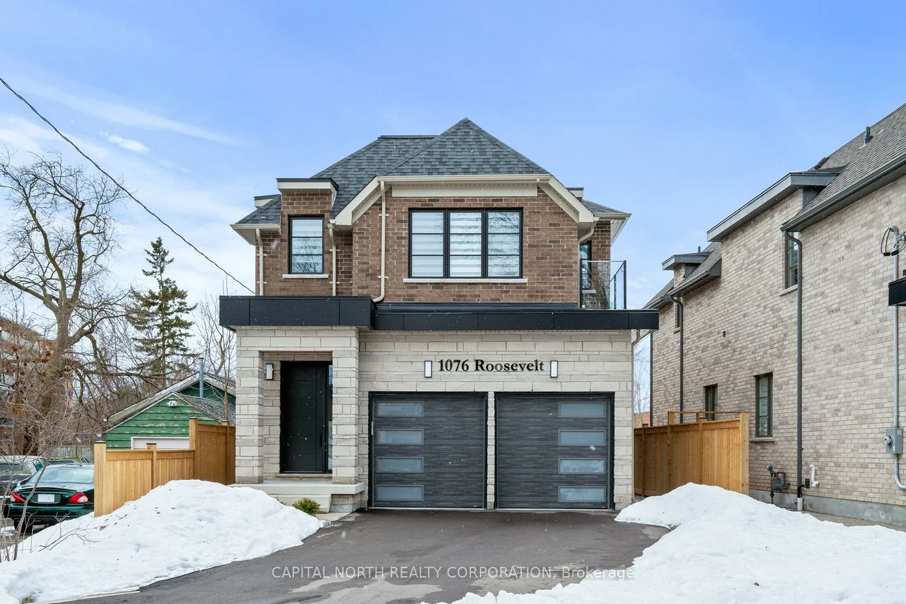 1076, Roosevelt, Lakeview, Mississauga