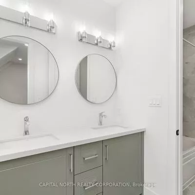 1076, Roosevelt, Lakeview, Mississauga