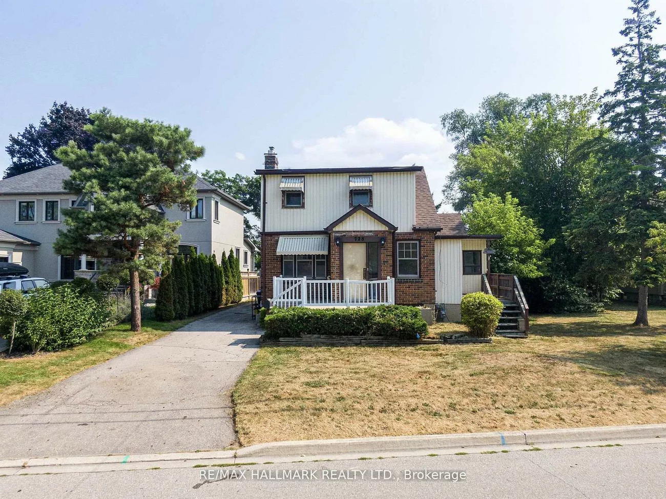 724-728, Montbeck, Lakeview, Mississauga