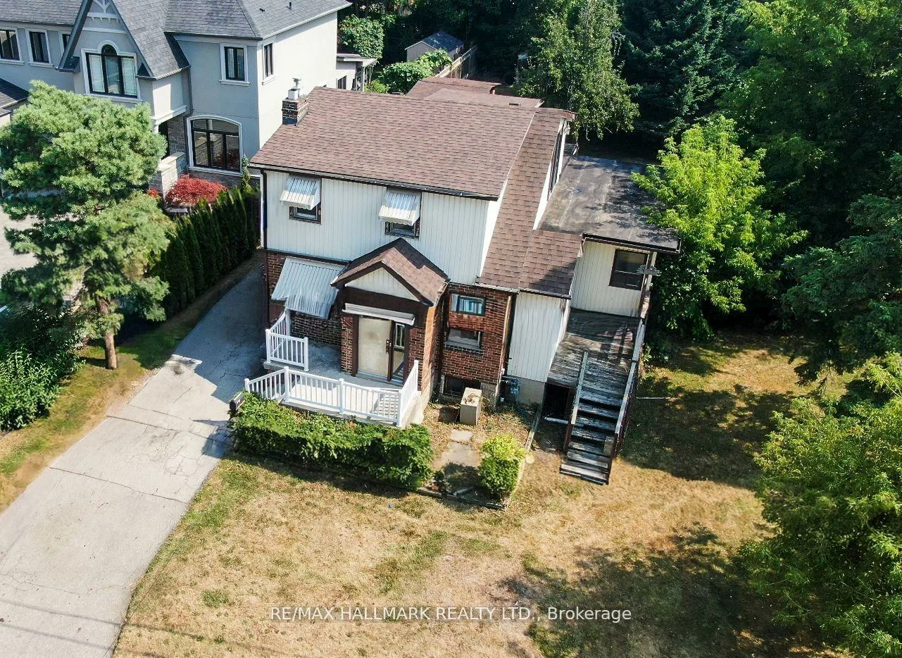 724-728, Montbeck, Lakeview, Mississauga