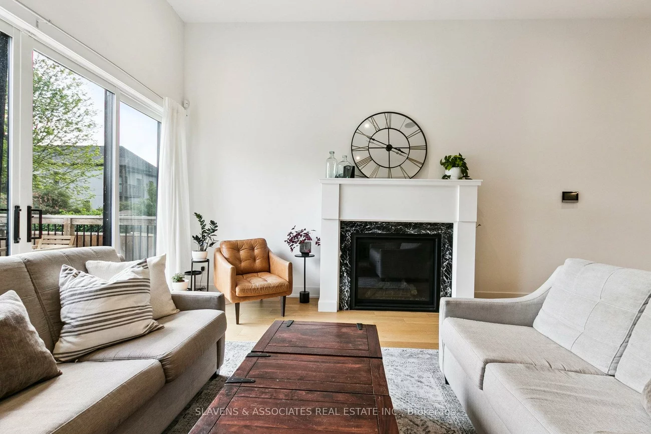 1040, Enola, Lakeview, Mississauga