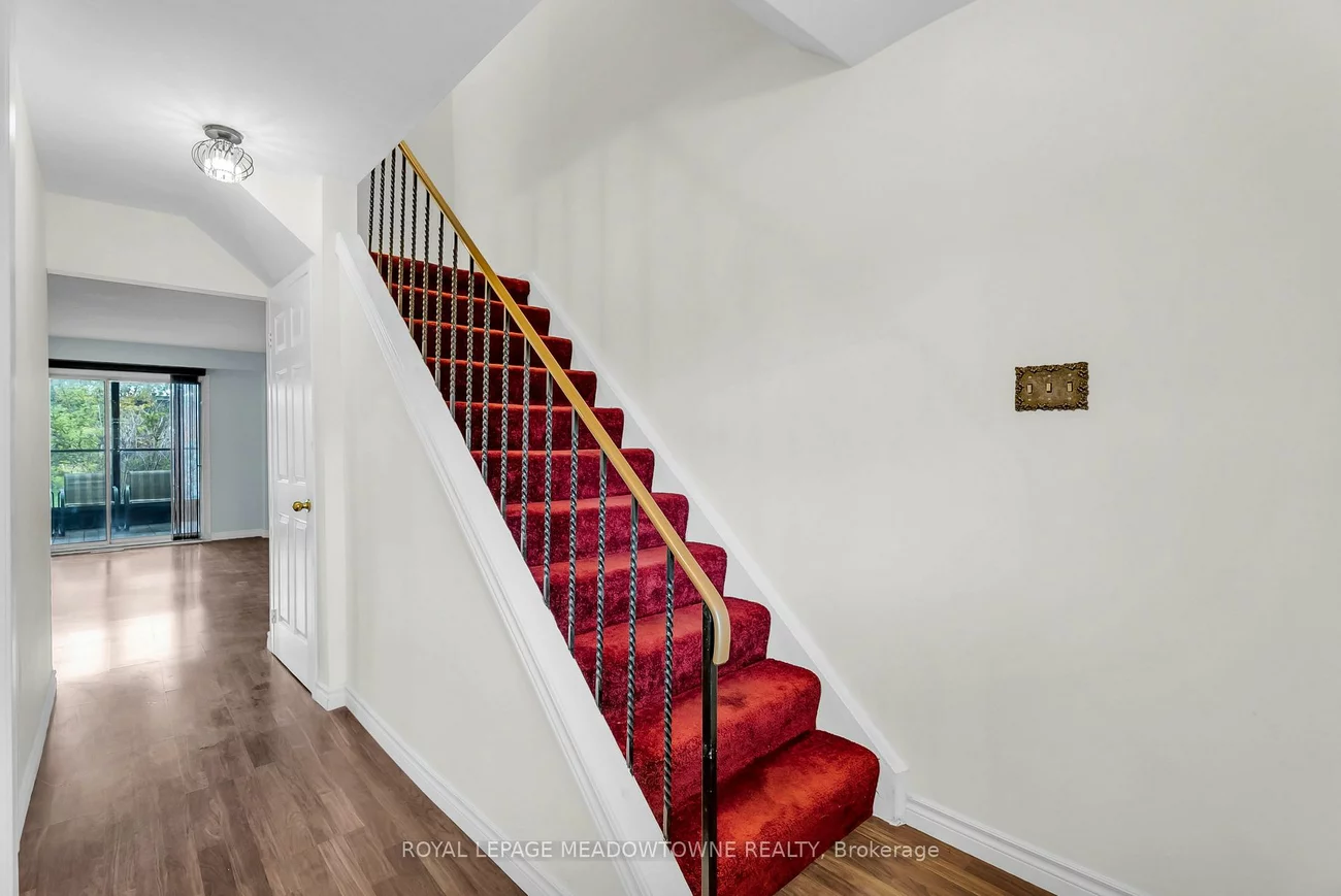 7734, Benavon, Malton, Mississauga