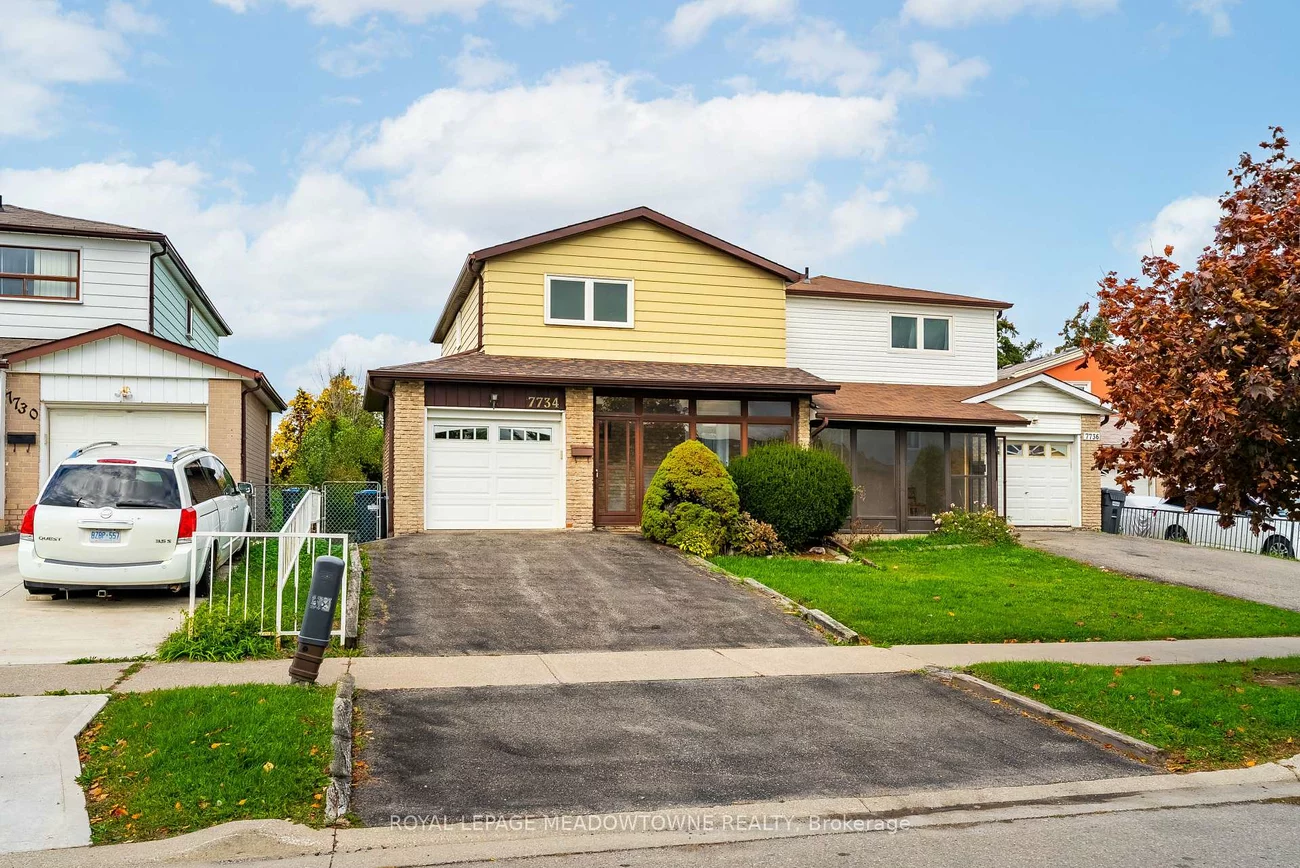 7734, Benavon, Malton, Mississauga