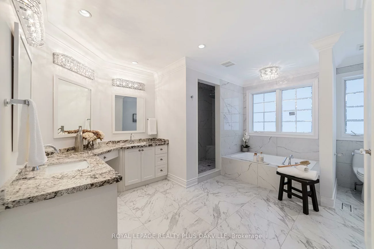 1189, Glen, Lorne Park, Mississauga