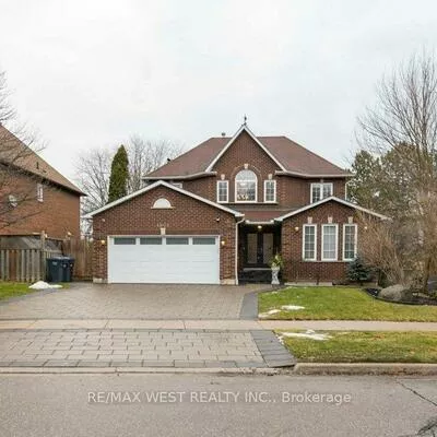 1806, Sevenoaks, Sheridan, Mississauga