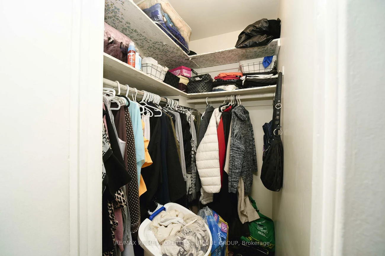 7001, Chigwel, Malton, Mississauga