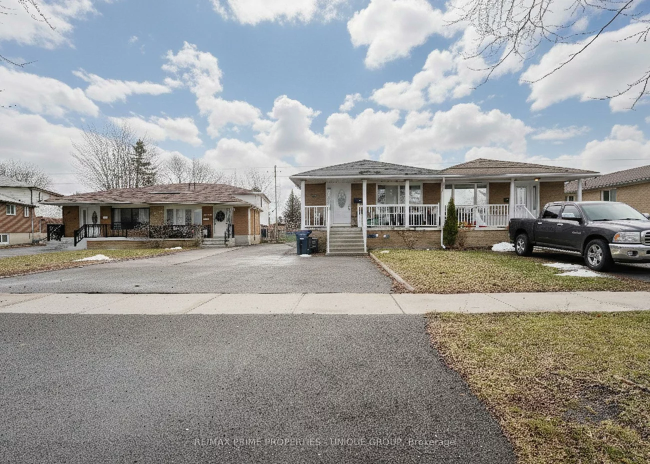 7001, Chigwel, Malton, Mississauga
