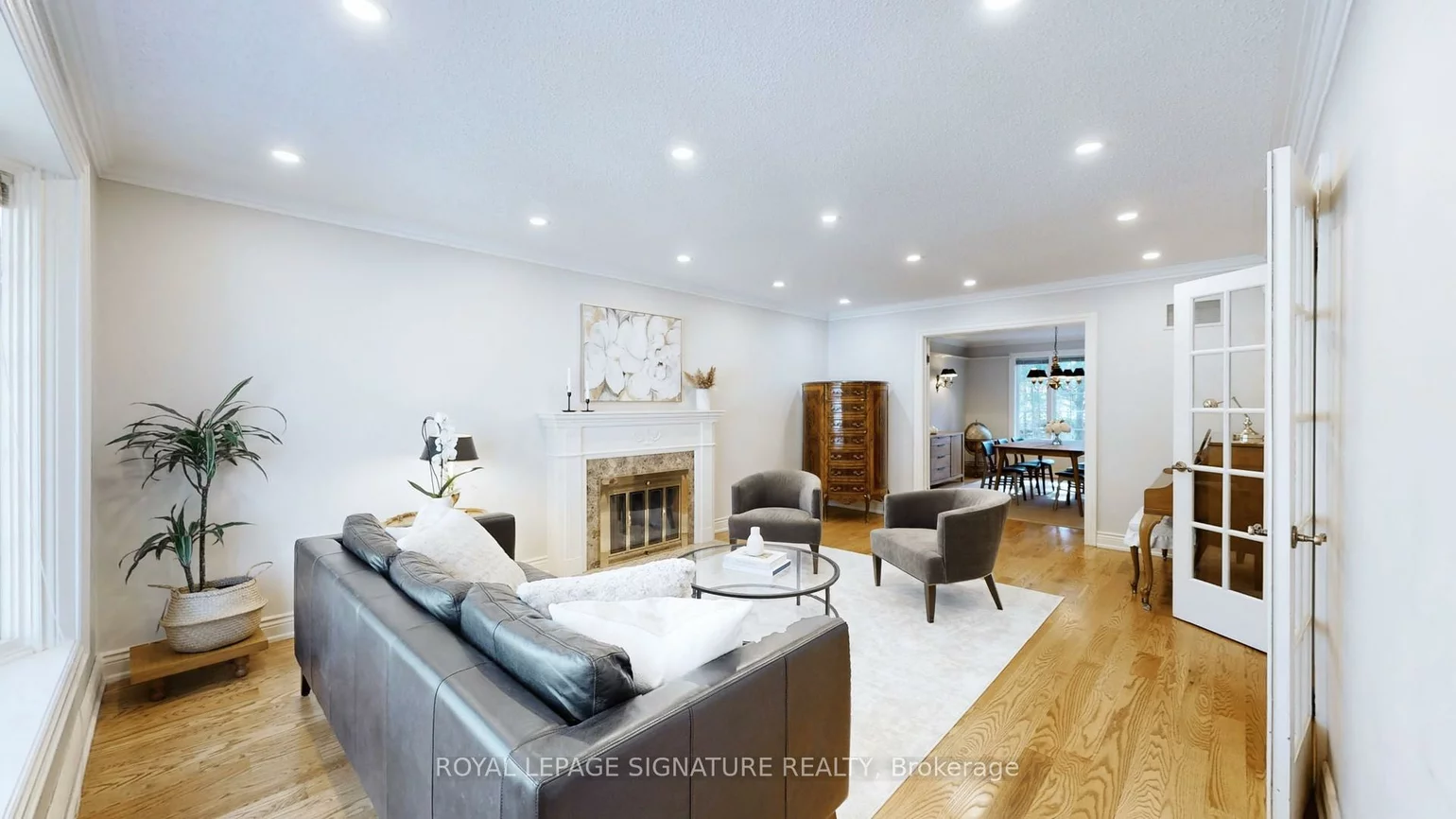 4086, Summit, Erin Mills, Mississauga