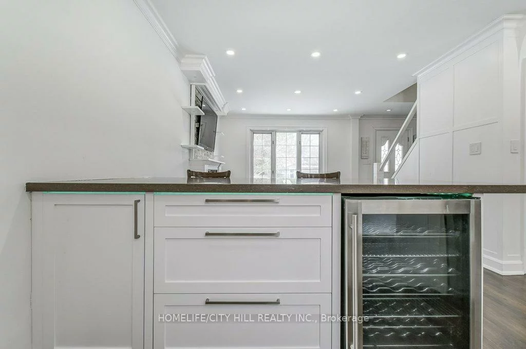 867, Melton, Lakeview, Mississauga