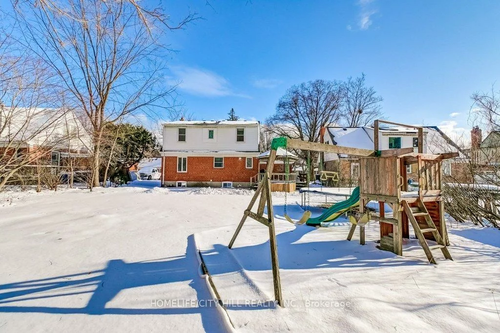 867, Melton, Lakeview, Mississauga