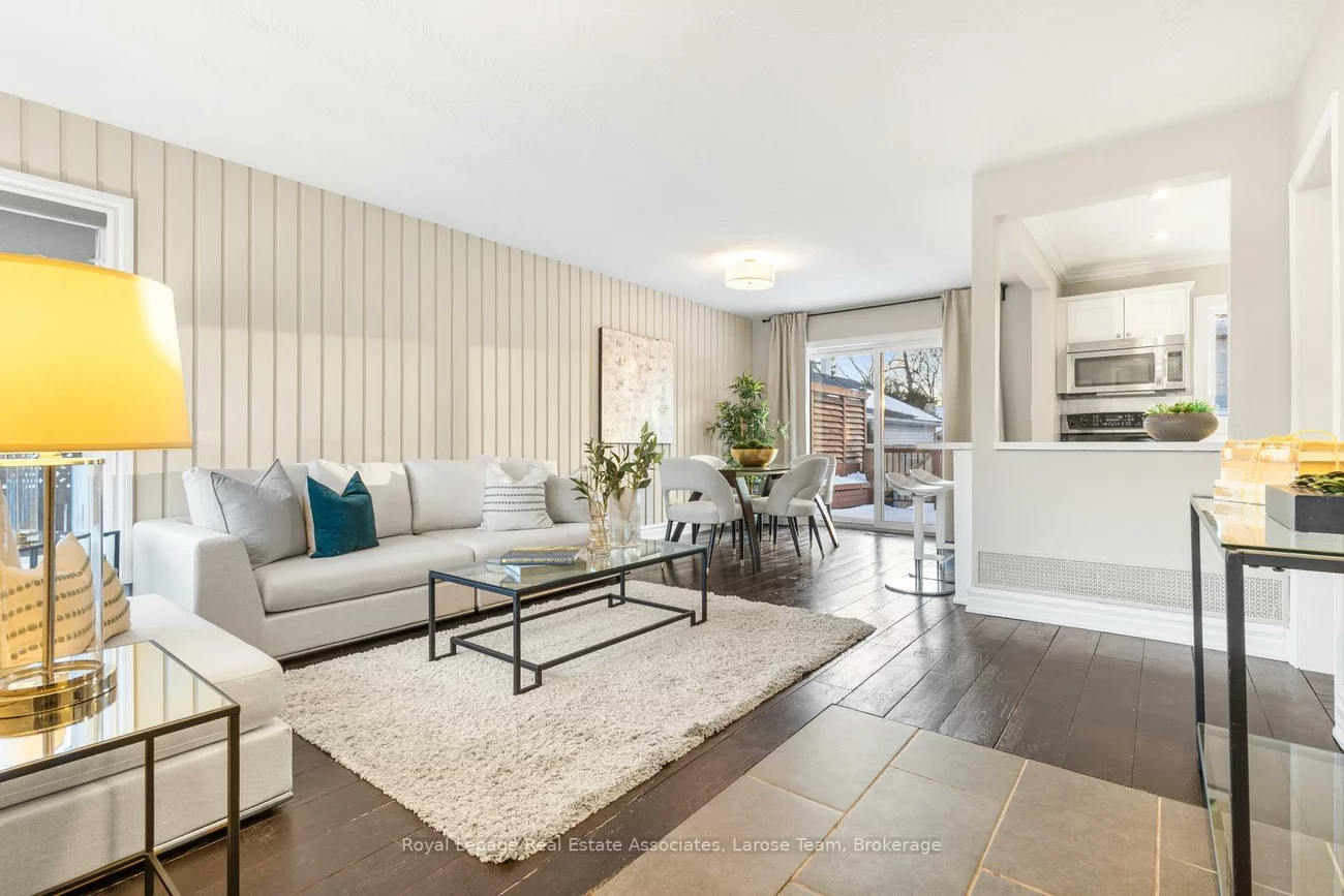 2176, Florian, Cooksville, Mississauga