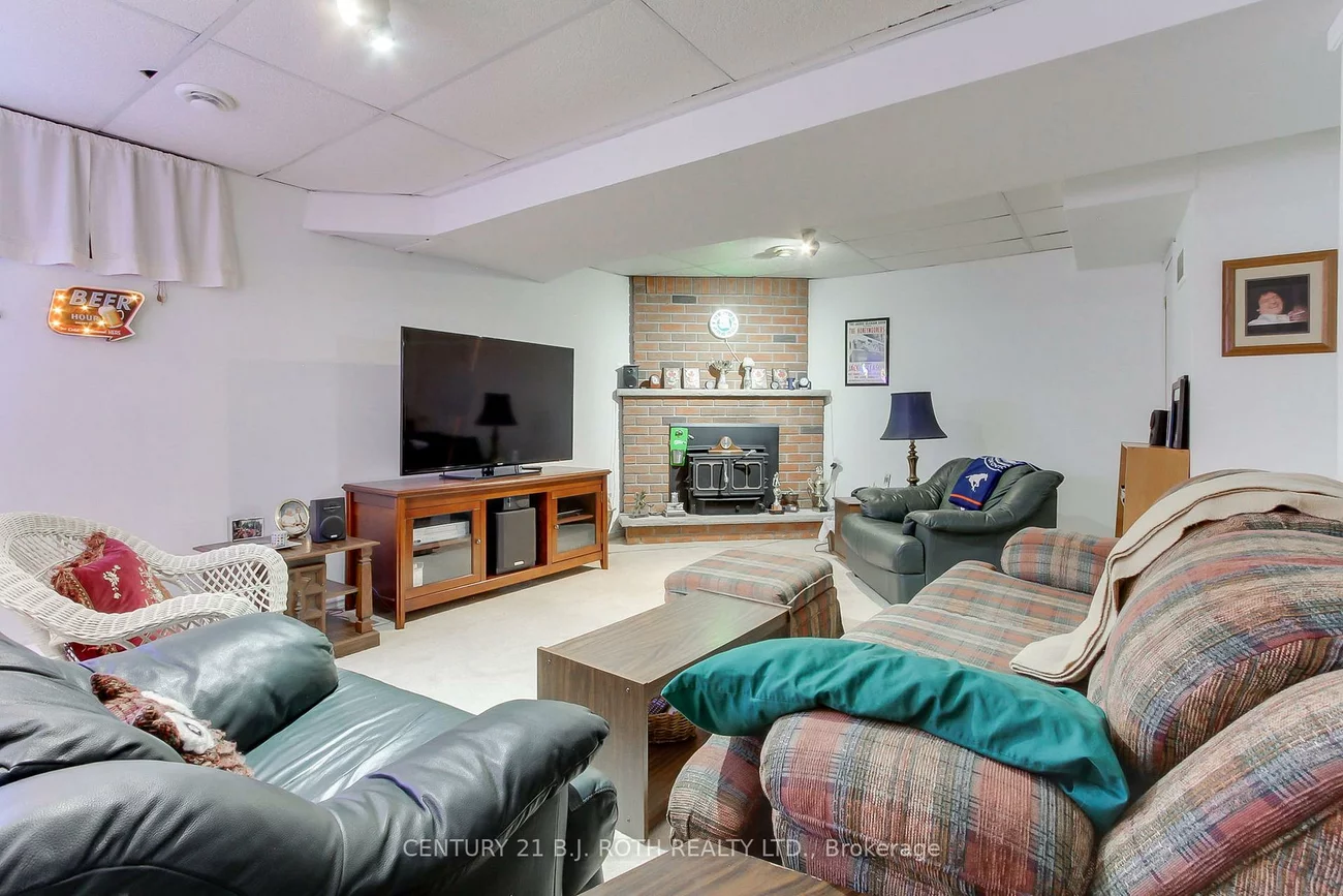 323, Hillside, Streetsville, Mississauga