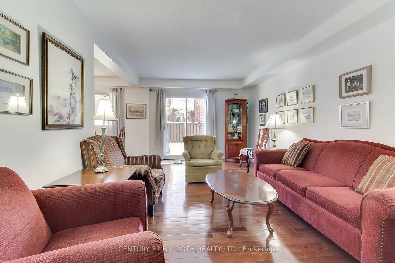 323, Hillside, Streetsville, Mississauga