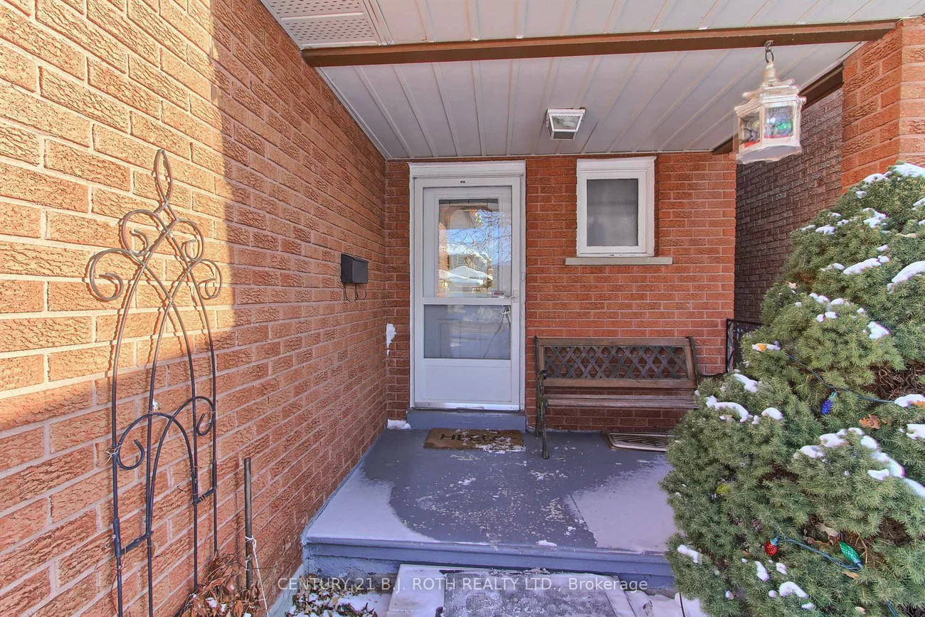 323, Hillside, Streetsville, Mississauga