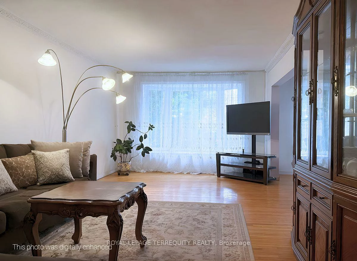 1704, Oberon, Applewood, Mississauga