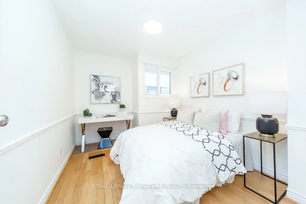 6172, Kindree, Meadowvale, Mississauga