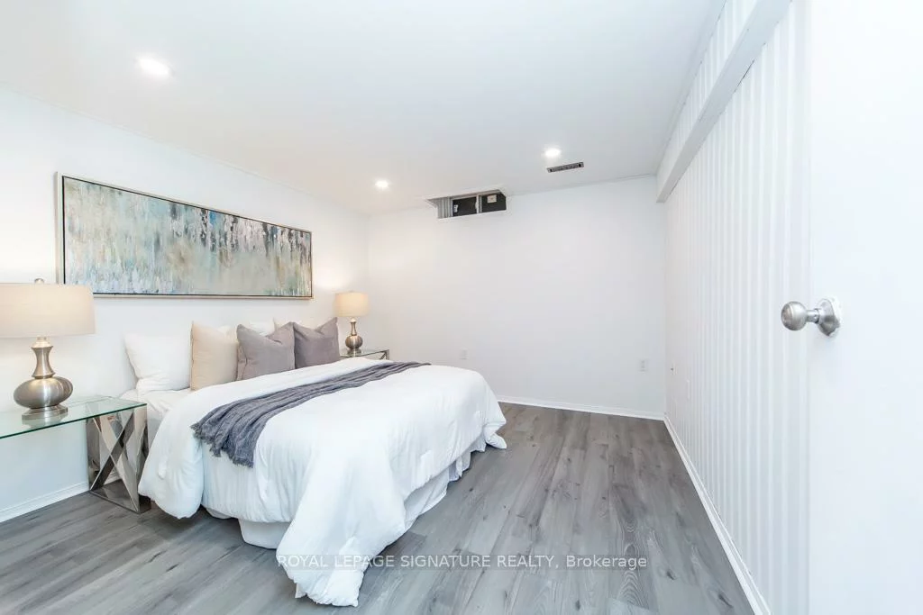 6172, Kindree, Meadowvale, Mississauga