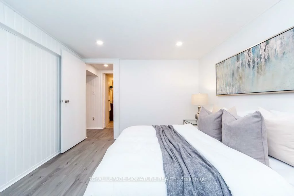 6172, Kindree, Meadowvale, Mississauga