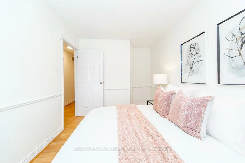 6172, Kindree, Meadowvale, Mississauga