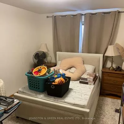 1732, Oberon, Applewood, Mississauga