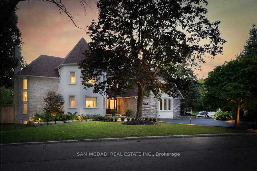 2064, Almira, Sheridan, Mississauga