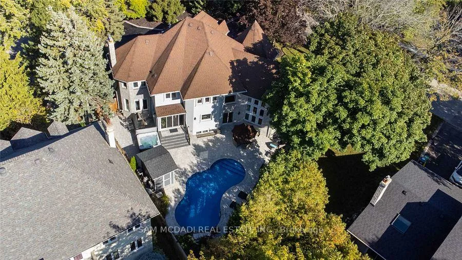 2064, Almira, Sheridan, Mississauga