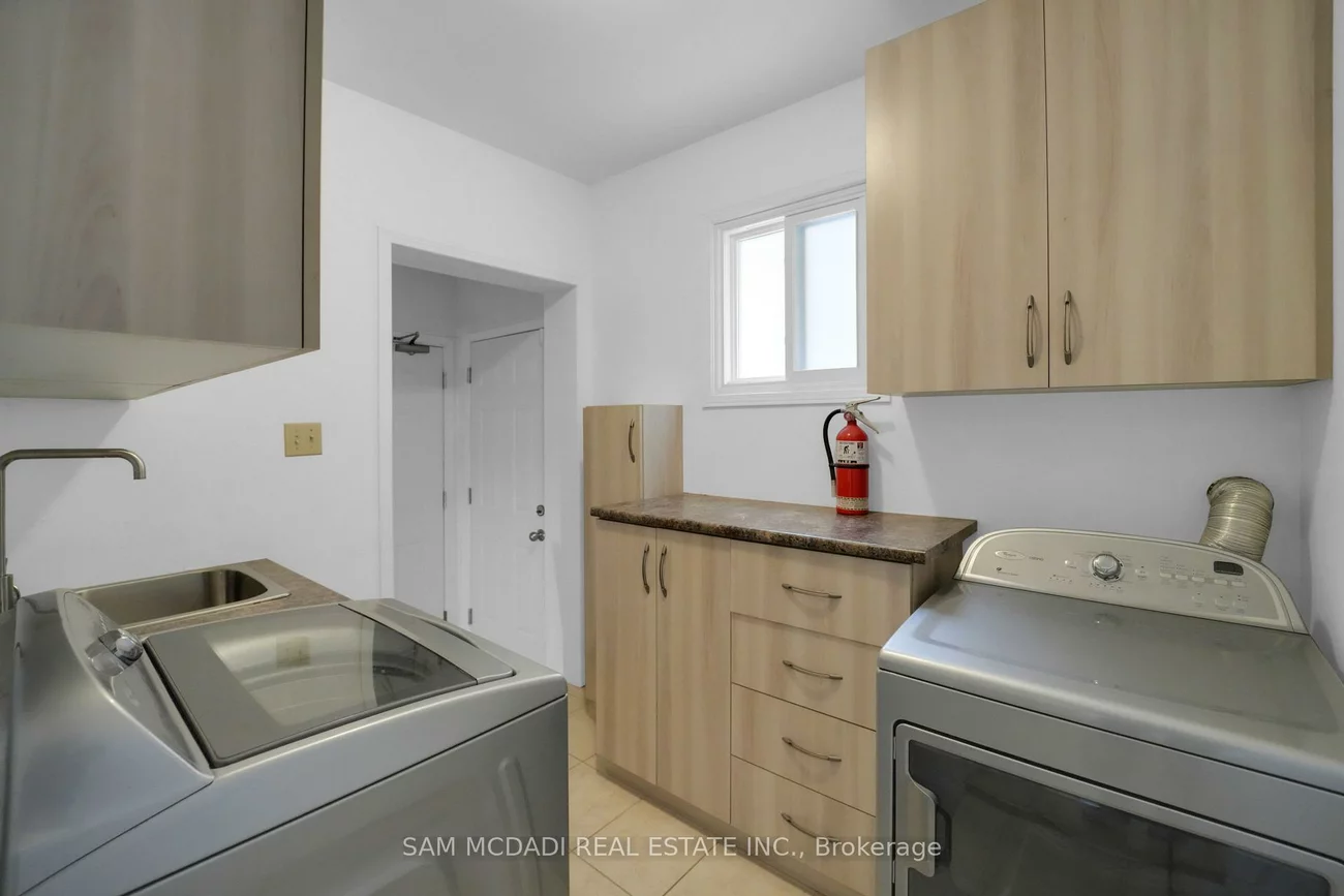 5275, Thornwood, Hurontario, Mississauga