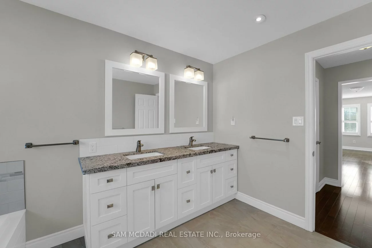 5275, Thornwood, Hurontario, Mississauga