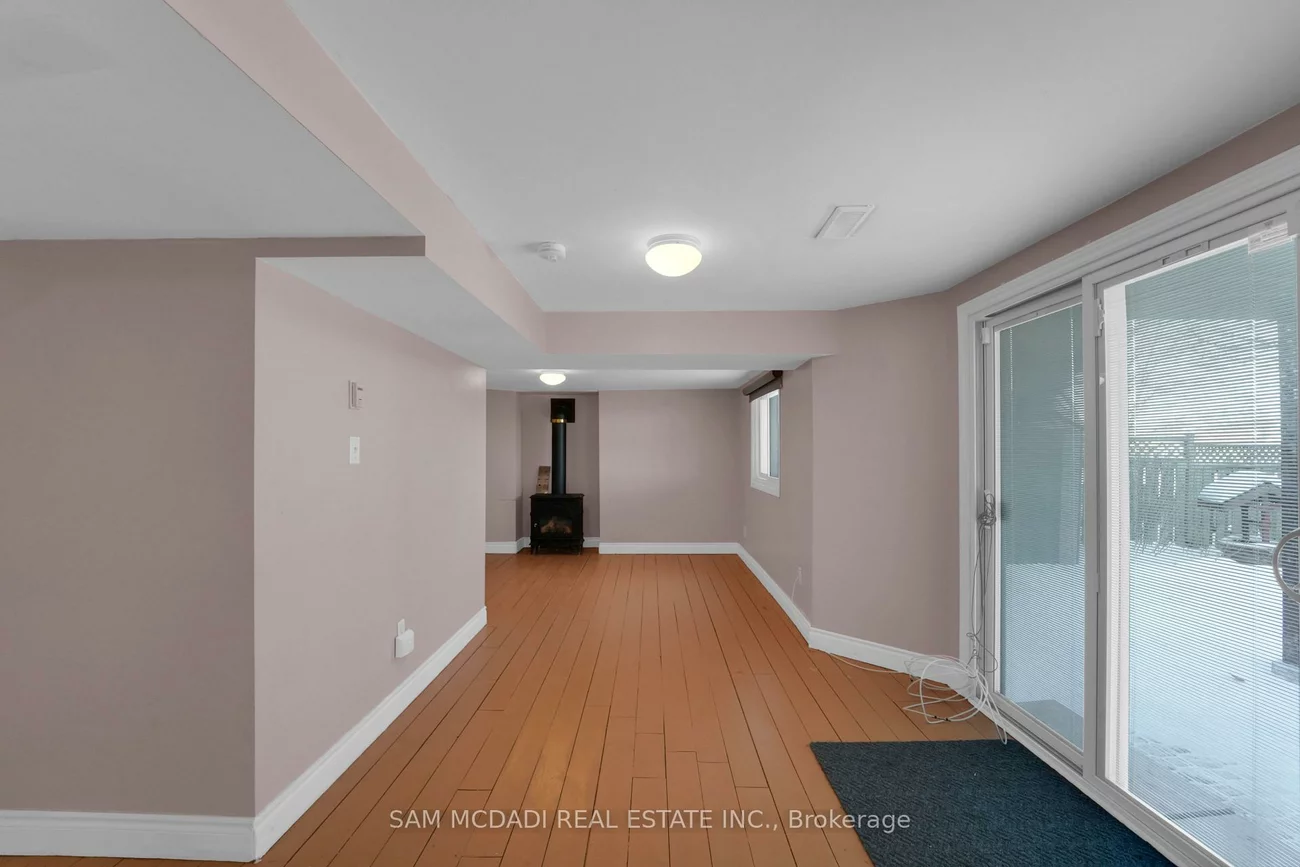 5275, Thornwood, Hurontario, Mississauga