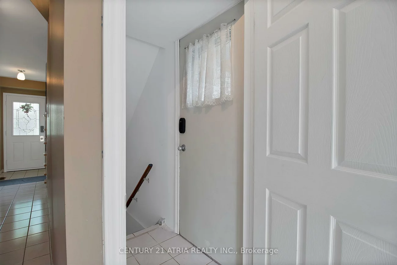 2616, Widemarr, Clarkson, Mississauga