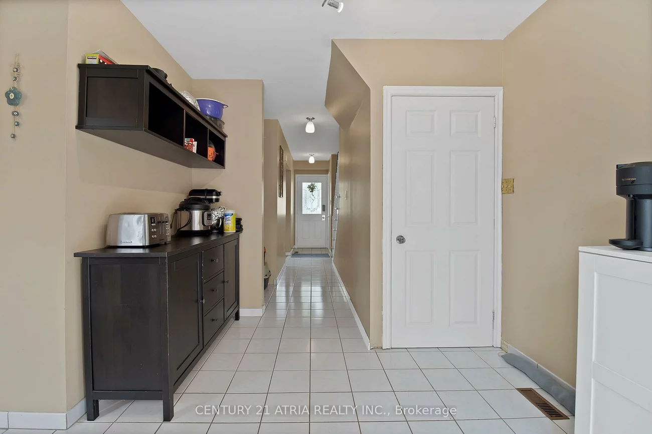 2616, Widemarr, Clarkson, Mississauga