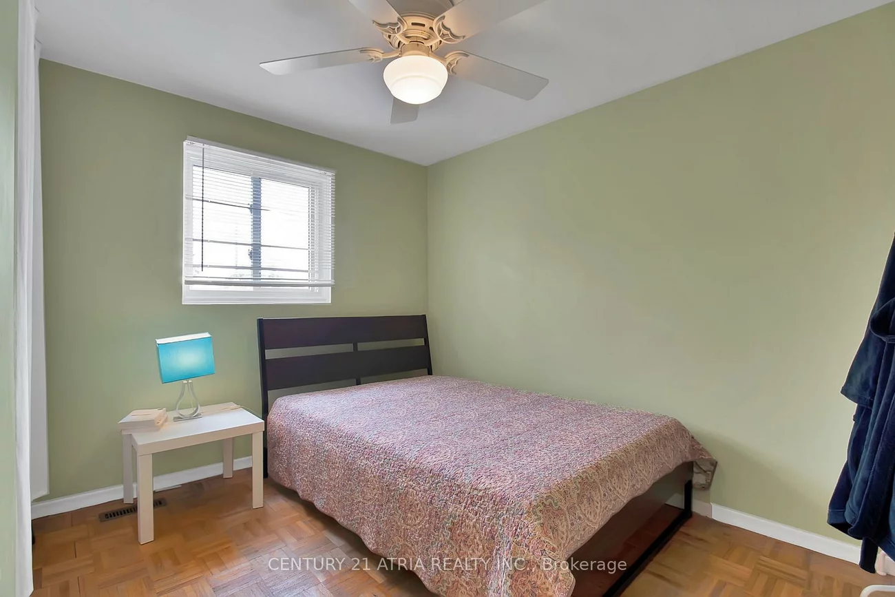 2616, Widemarr, Clarkson, Mississauga