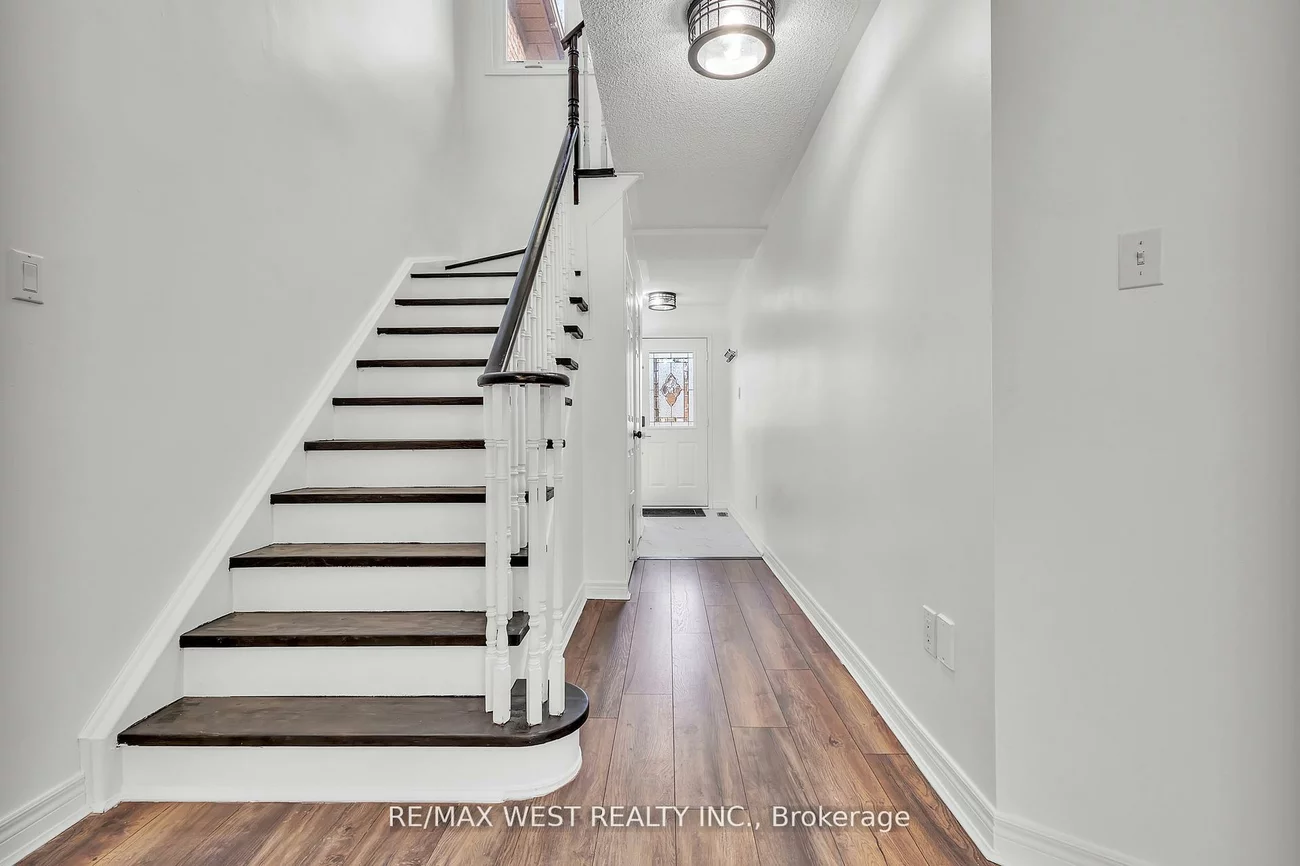 3865, Allcroft, Lisgar, Mississauga