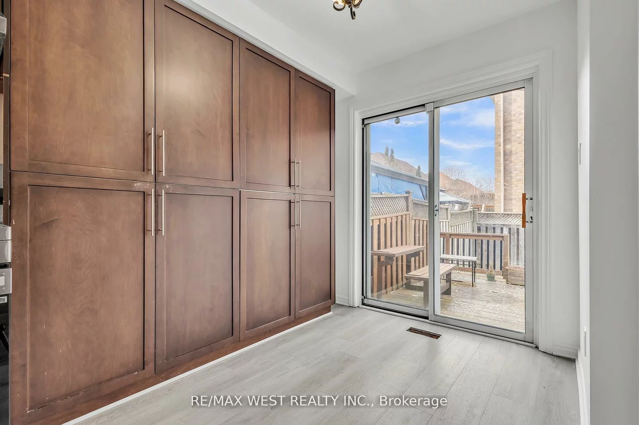 3865, Allcroft, Lisgar, Mississauga