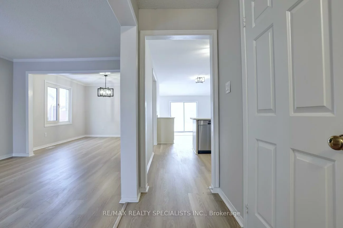 3394, Chartrand, Erin Mills, Mississauga