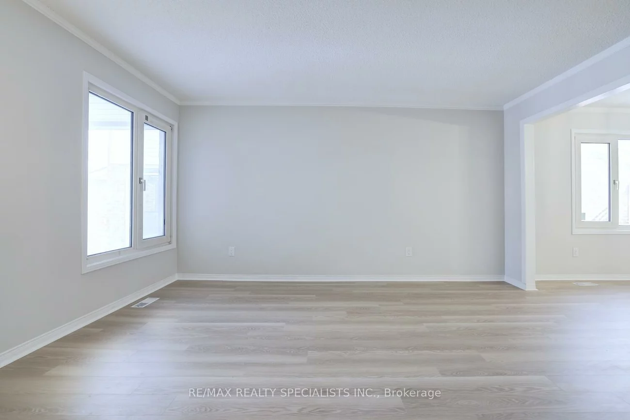 3394, Chartrand, Erin Mills, Mississauga