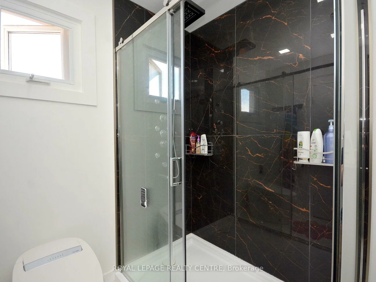 2503, Palisander, Cooksville, Mississauga