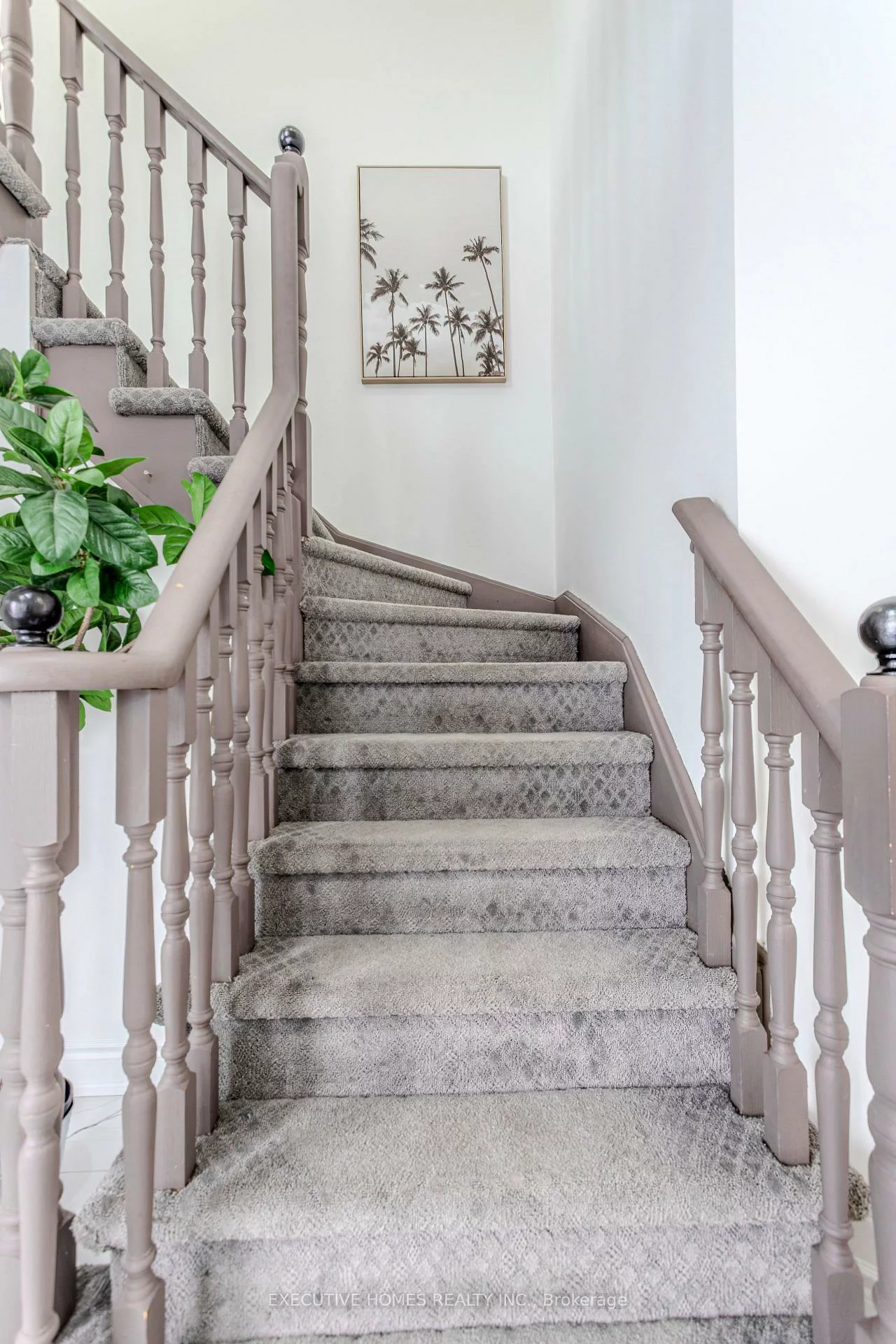 1192, Dream Crest, East Credit, Mississauga