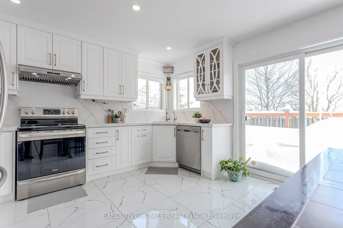 1192, Dream Crest, East Credit, Mississauga