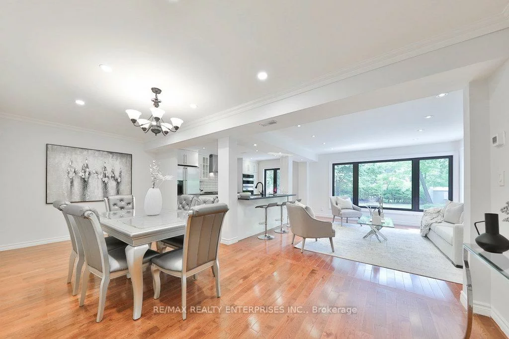 1389, Milton, Mineola, Mississauga