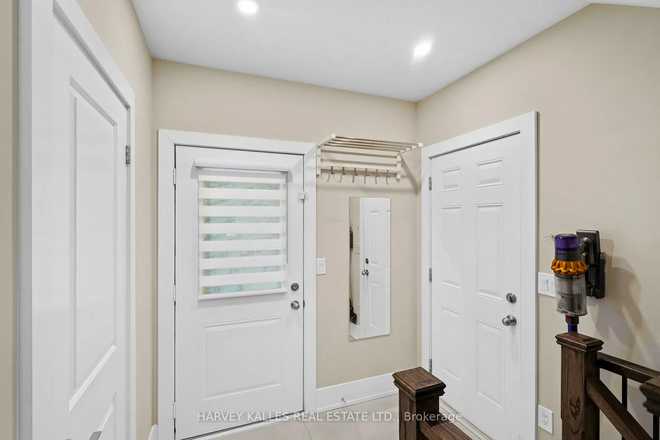 957, Eighth, Lakeview, Mississauga