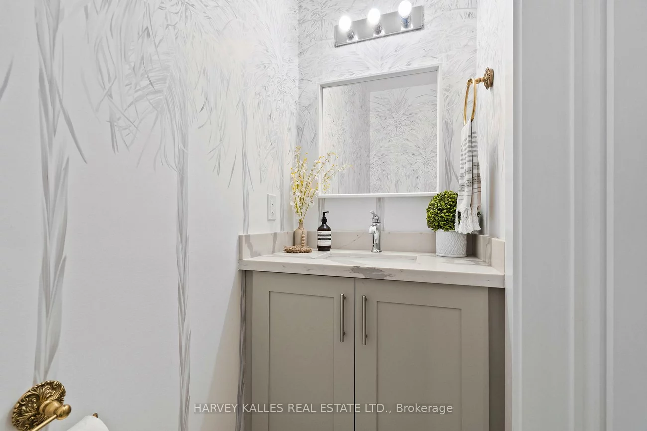 957, Eighth, Lakeview, Mississauga