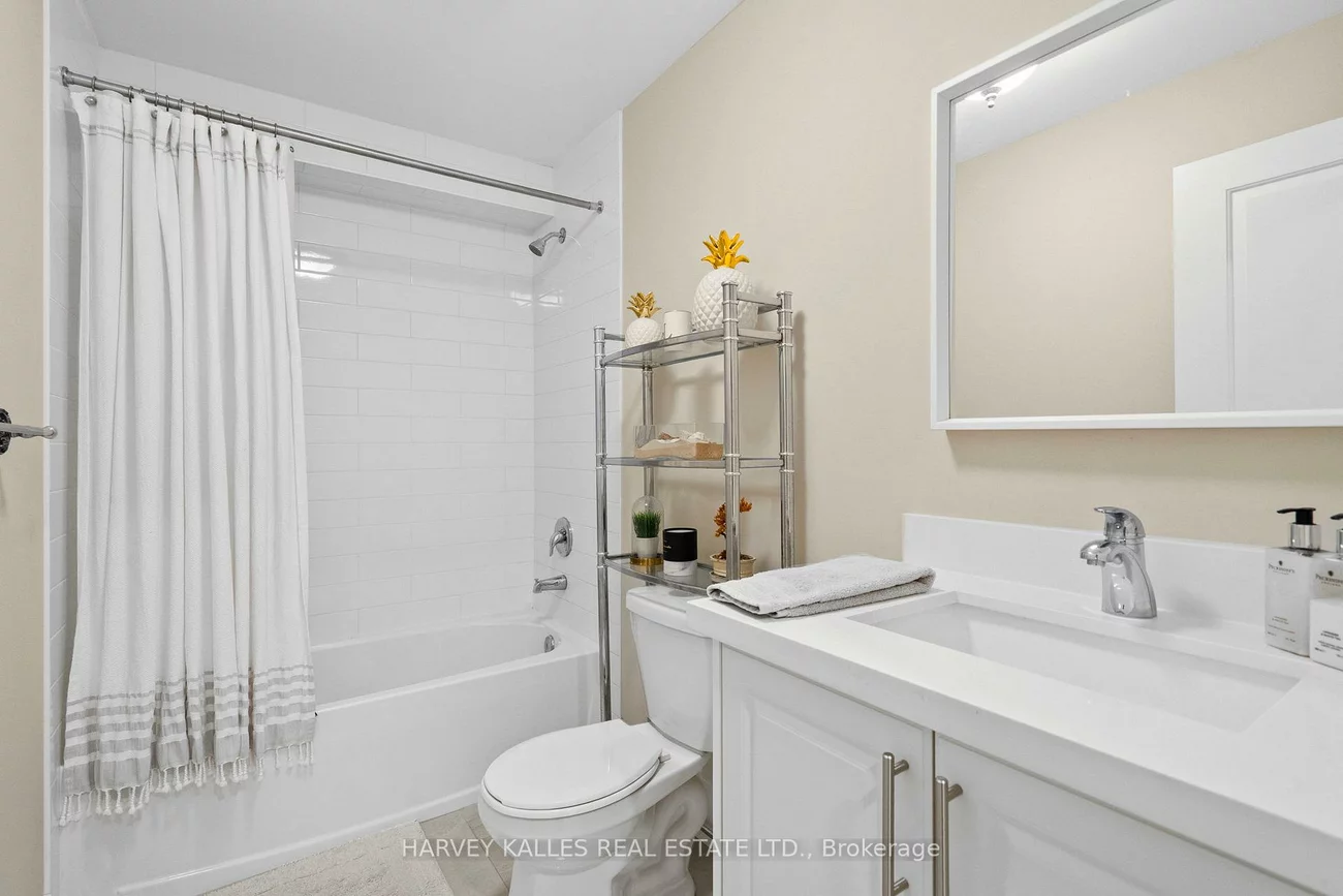 957, Eighth, Lakeview, Mississauga