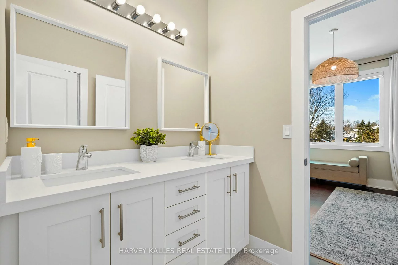 957, Eighth, Lakeview, Mississauga