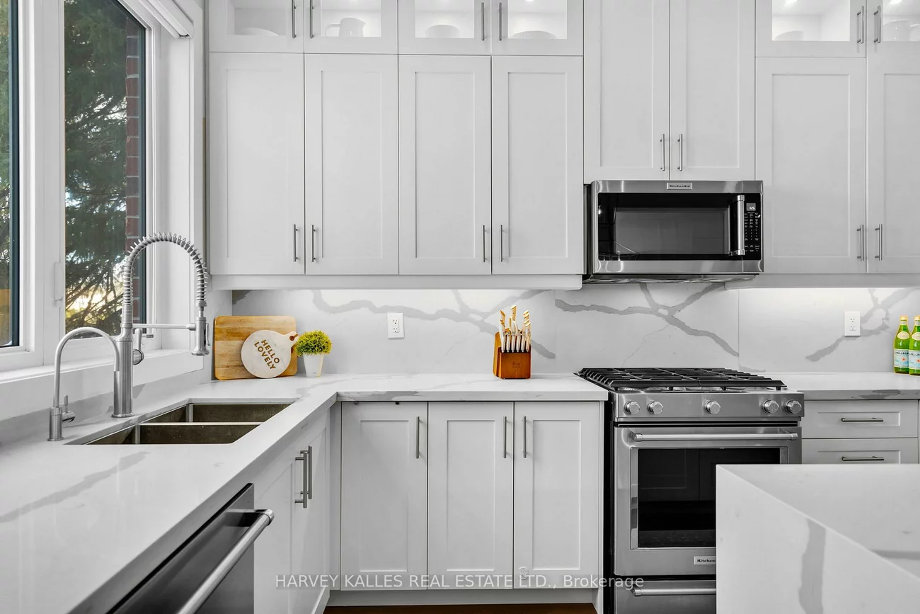 957, Eighth, Lakeview, Mississauga