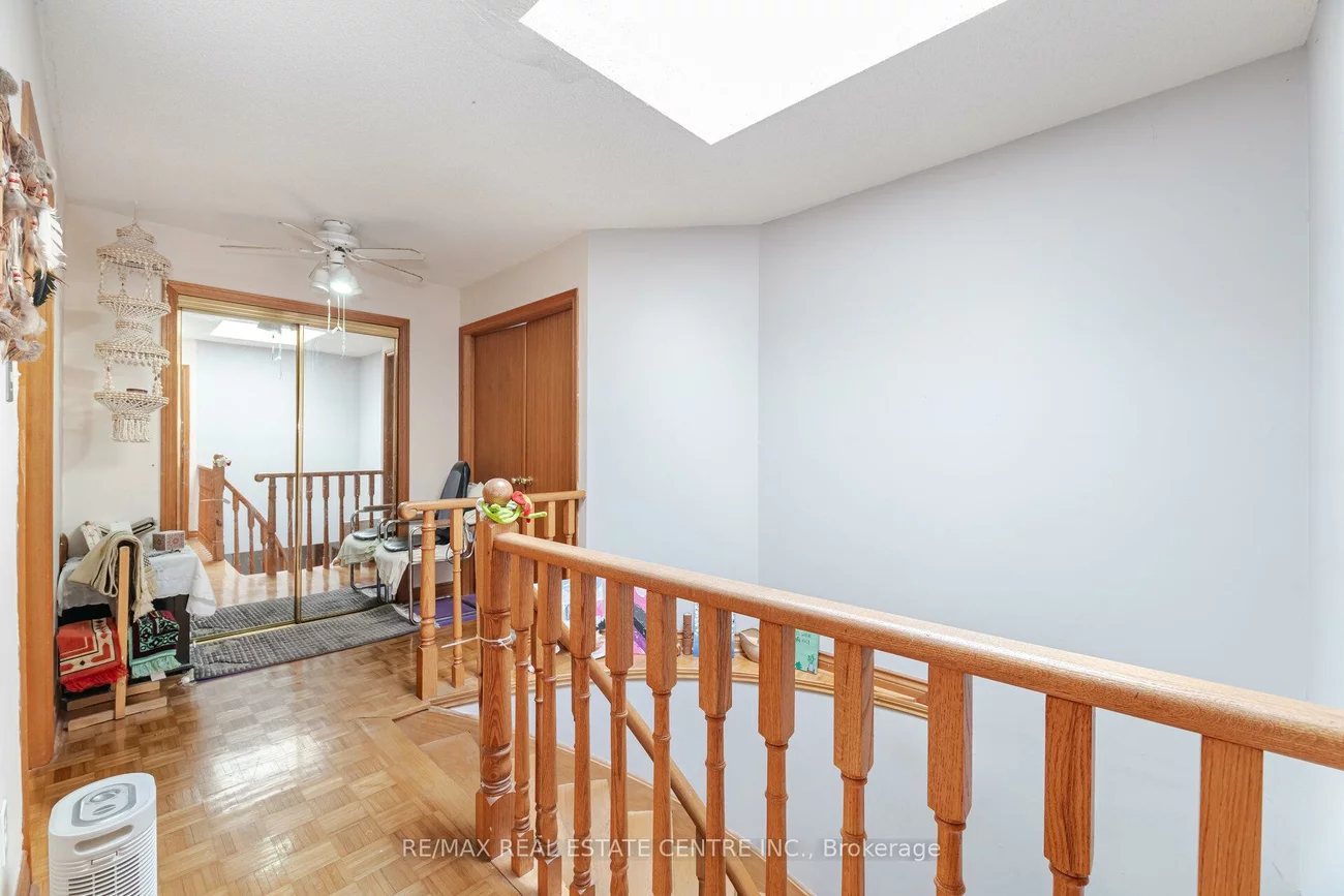 262, Boxmoor, Fairview, Mississauga