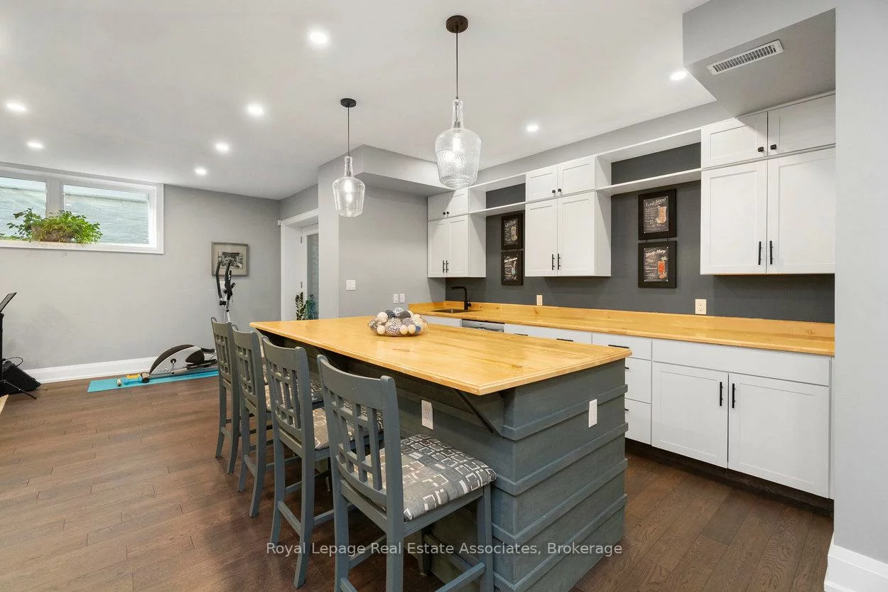 1285, Mineola, Mineola, Mississauga