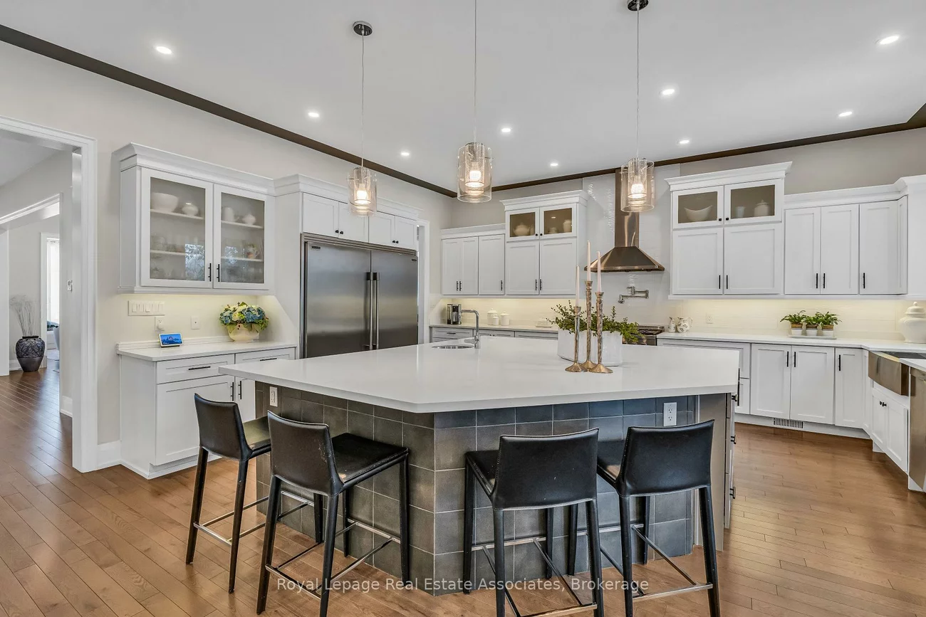 1285, Mineola, Mineola, Mississauga